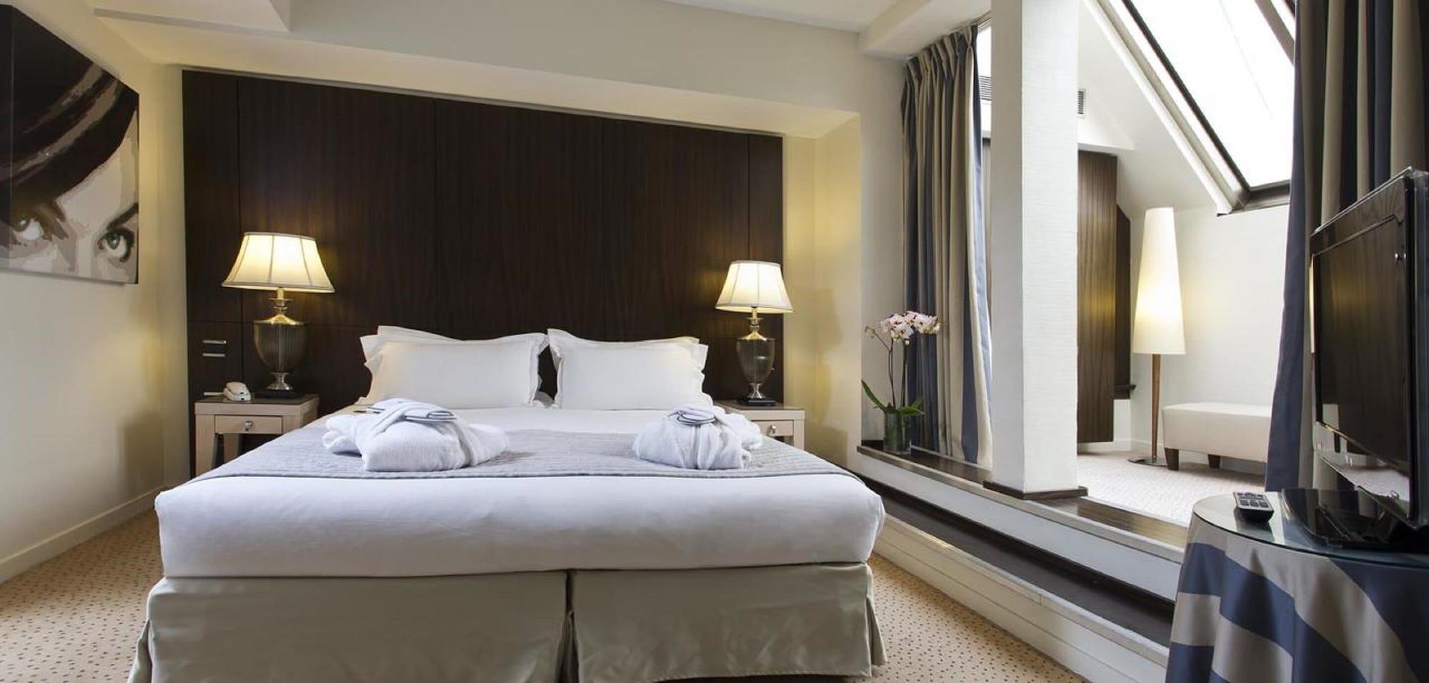 Hotel Le Pera Paris Luaran gambar