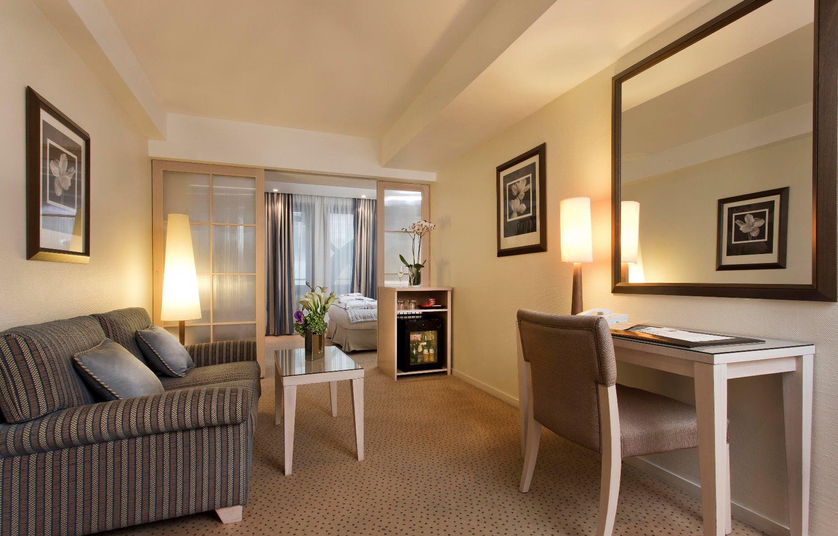 Hotel Le Pera Paris Luaran gambar